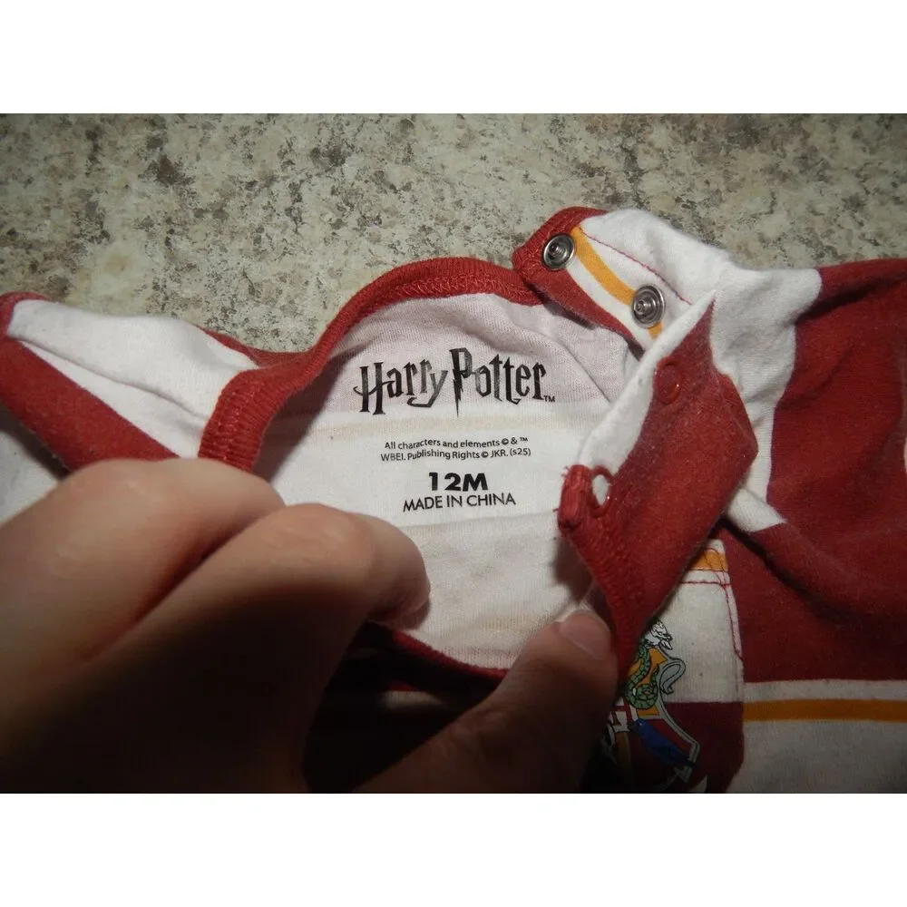 Harry Potter Baby 12M 4pc Bundle 2 Onesies Cat & Jack Jogger Pants Hogwarts